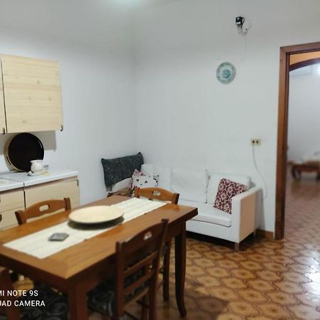 CasAda spazioso e luminoso appartamento Tricase Esterno foto