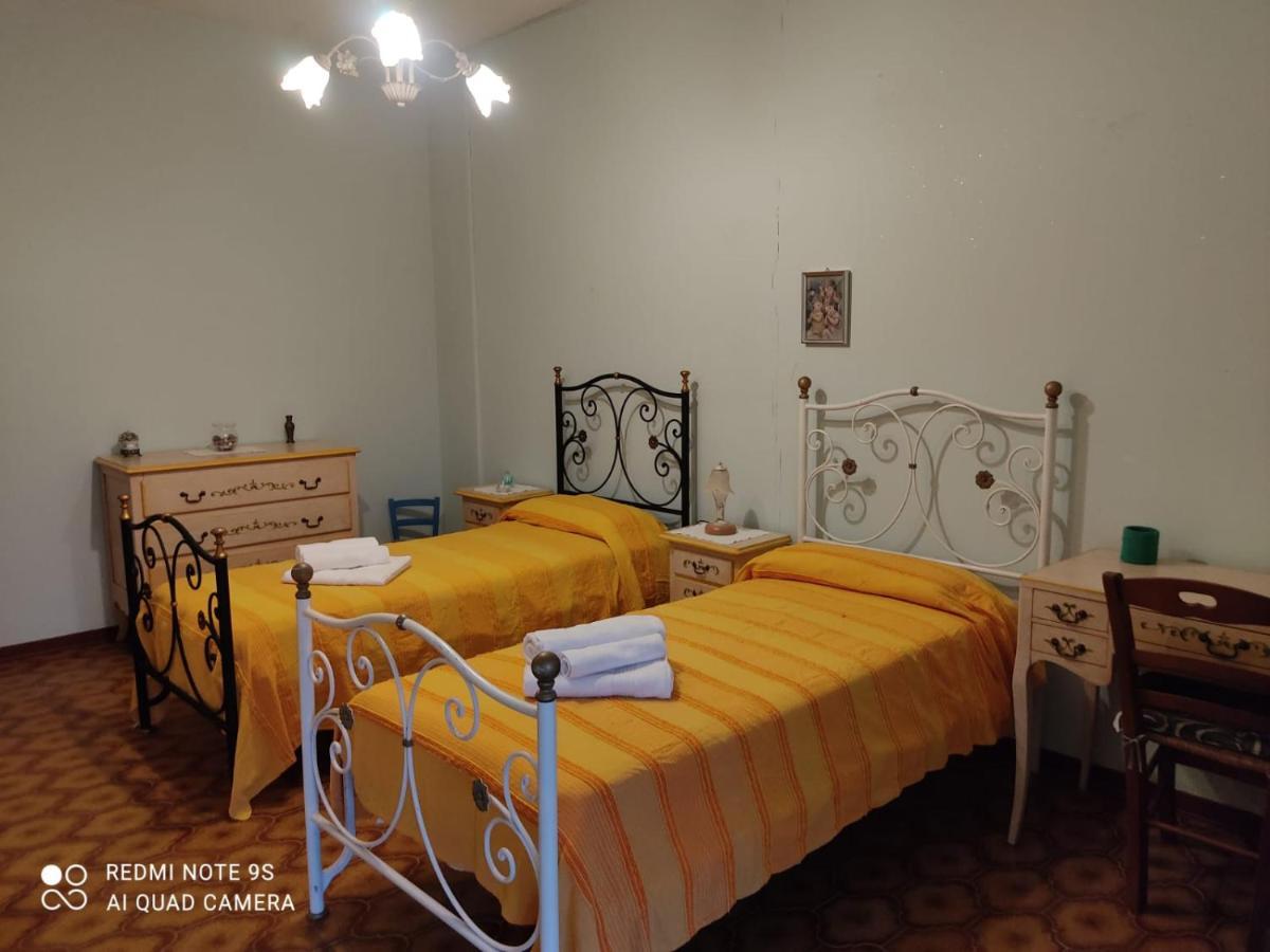 CasAda spazioso e luminoso appartamento Tricase Esterno foto